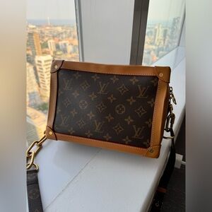 LV SOFT TRUNK LARGE MONOGRAM GHW
